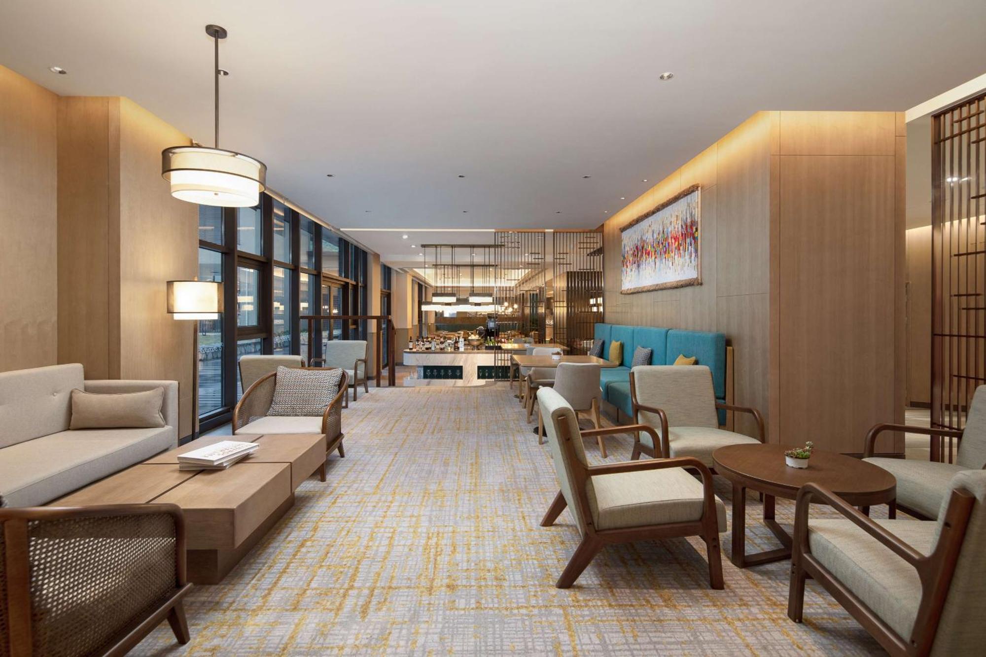Hilton Garden Inn Jiuzhaigou Exteriör bild
